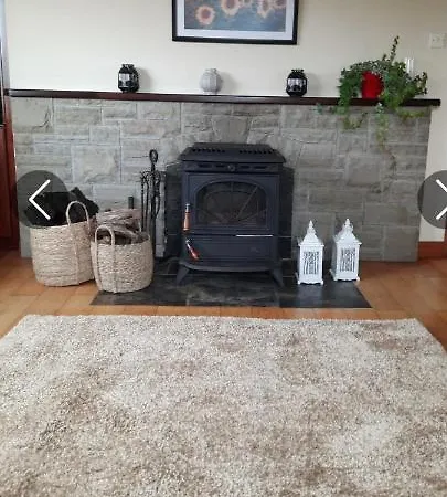 Beautiful Bungalow On The Wild Atlantic Way. Vakantiehuis Louisburgh
